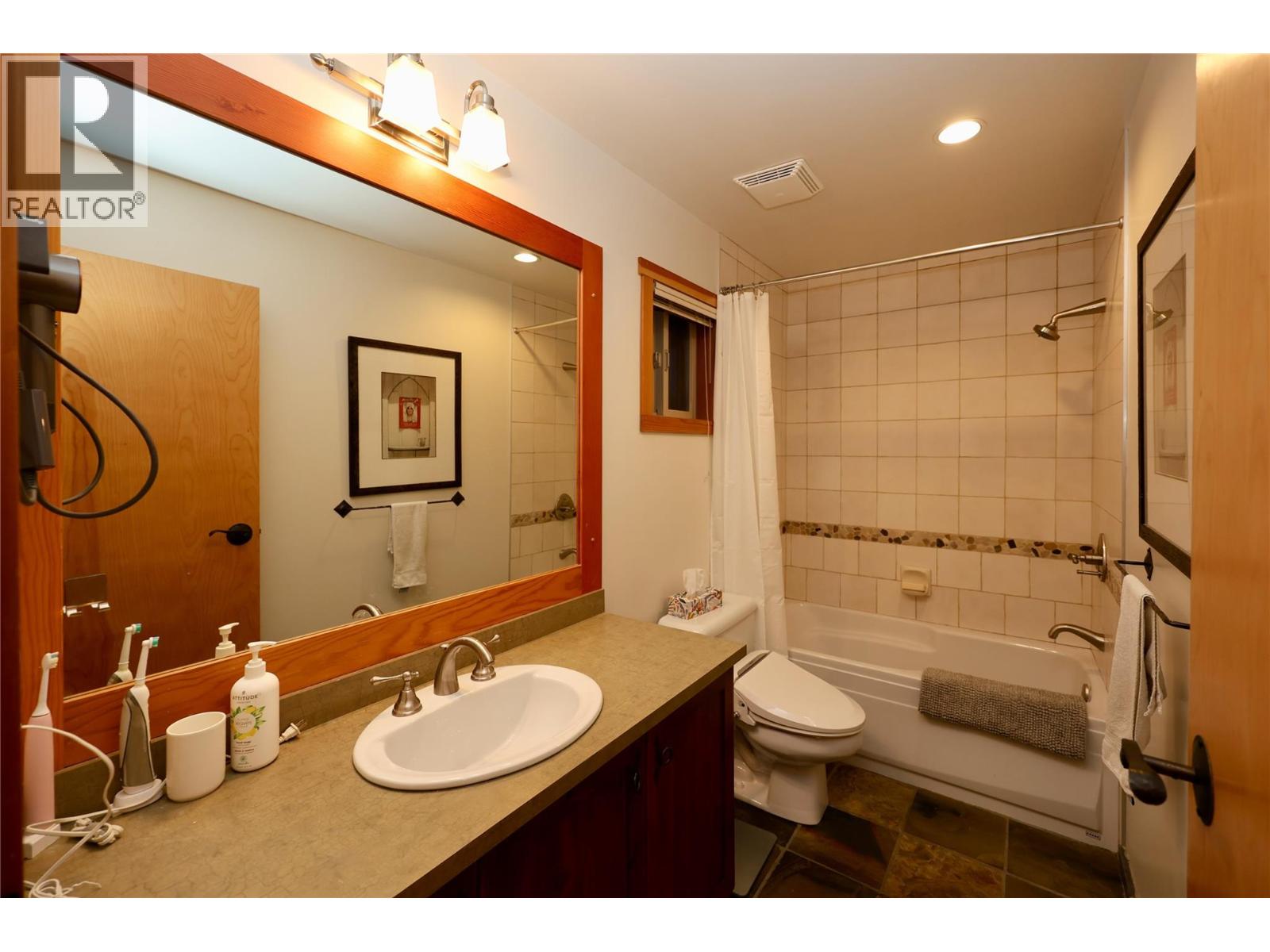 1336 Palliser Trail Unit# 9, Golden, British Columbia  V0A 1H0 - Photo 24 - 10371074