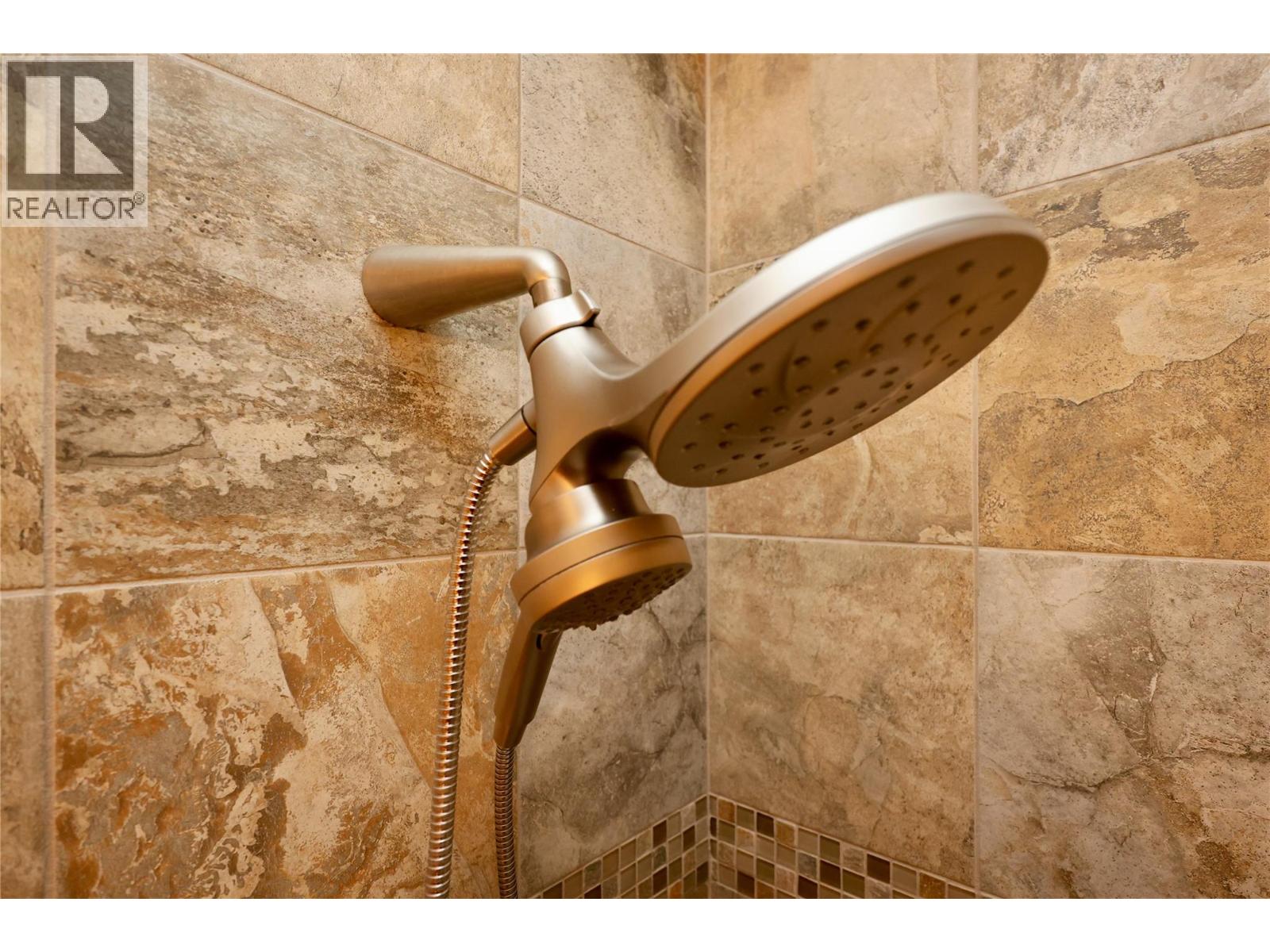 1336 Palliser Trail Unit# 9, Golden, British Columbia  V0A 1H0 - Photo 29 - 10371074