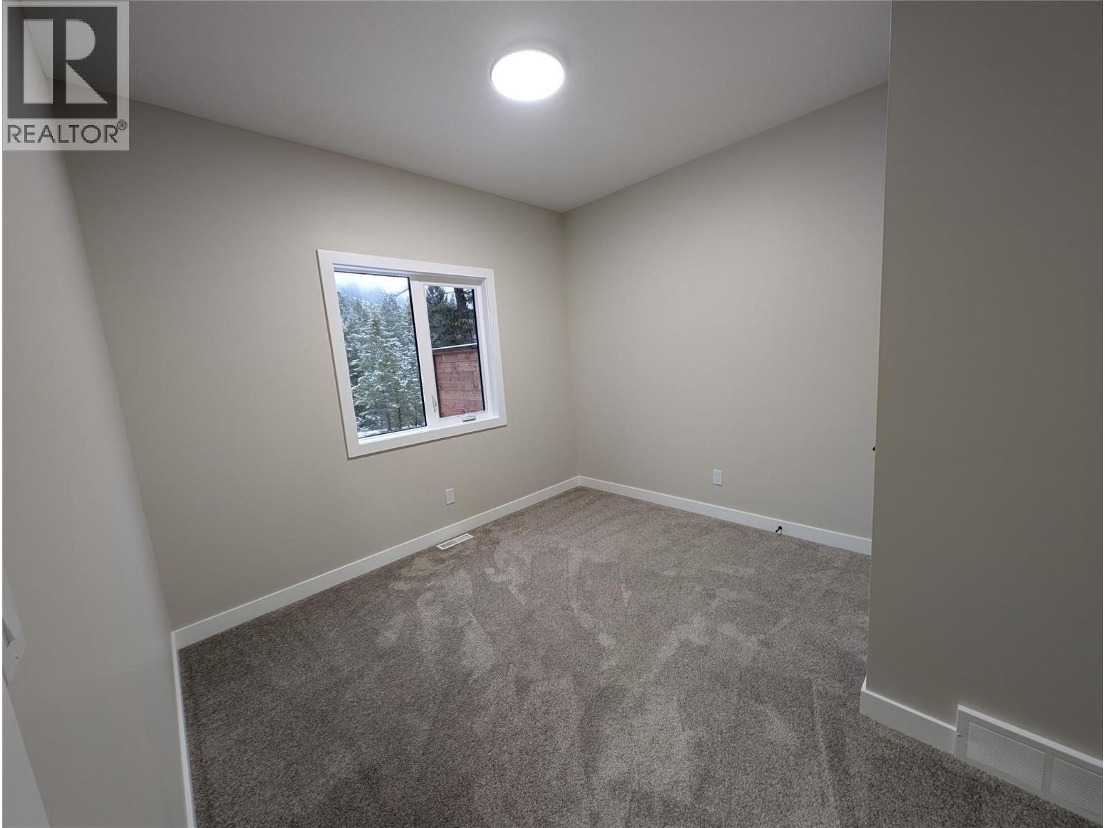 7114 Morgan Lane, Radium Hot Springs, British Columbia  V0A 1M0 - Photo 18 - 10371096