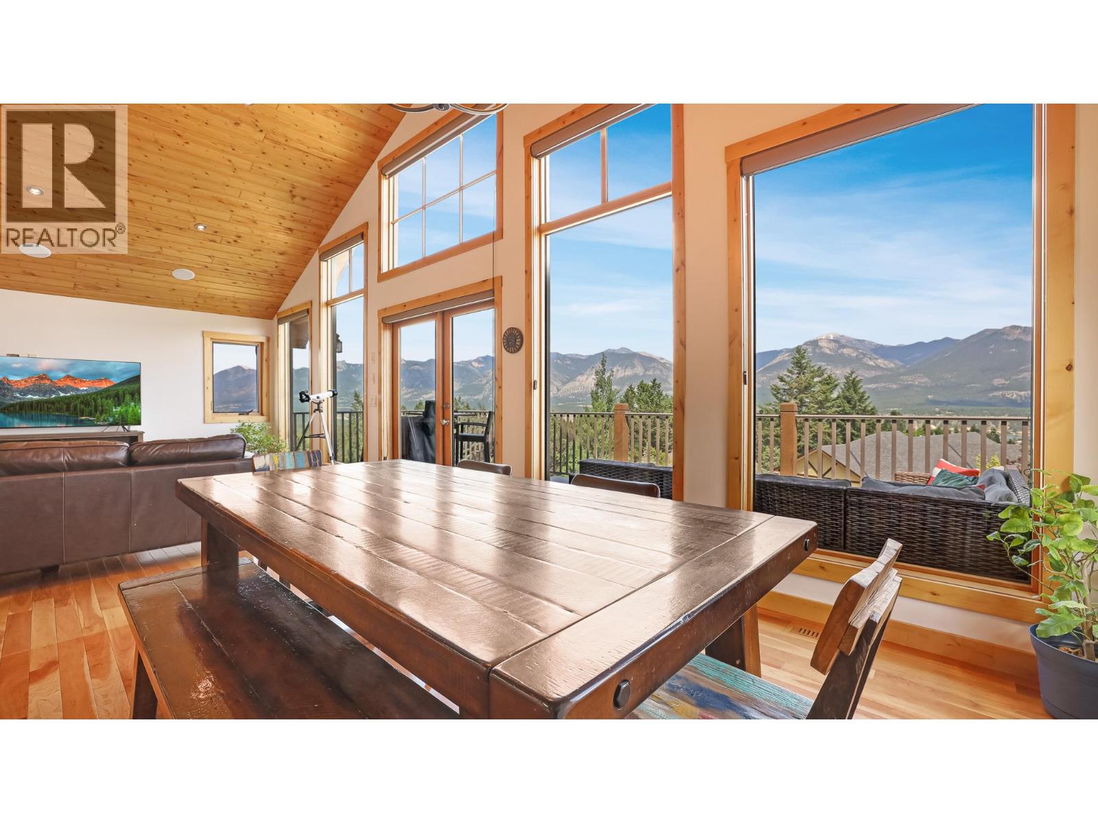 1910 Pineridge Drive, Invermere, British Columbia  V0A 1K4 - Photo 12 - 10371334