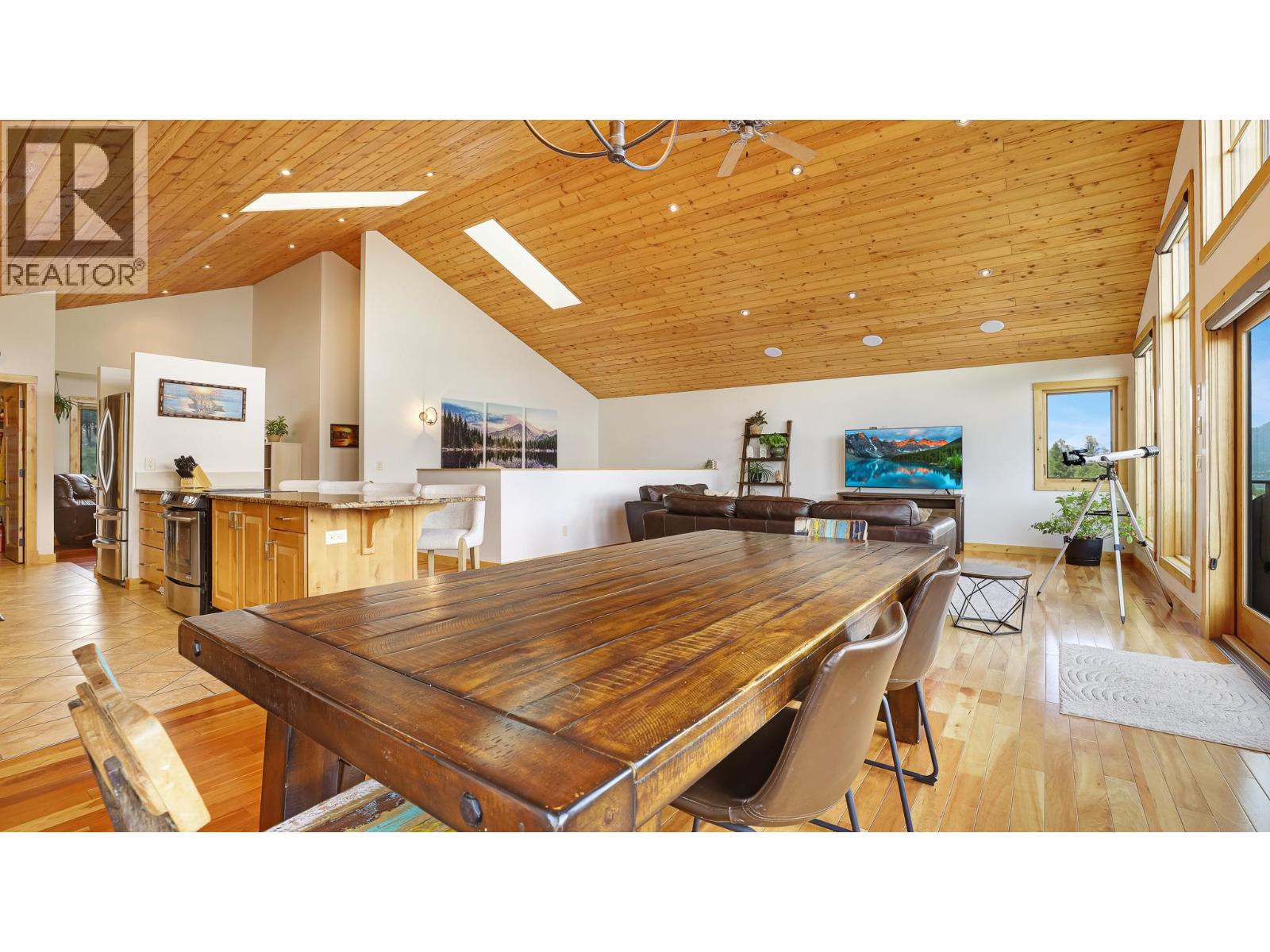 1910 Pineridge Drive, Invermere, British Columbia  V0A 1K4 - Photo 18 - 10371334