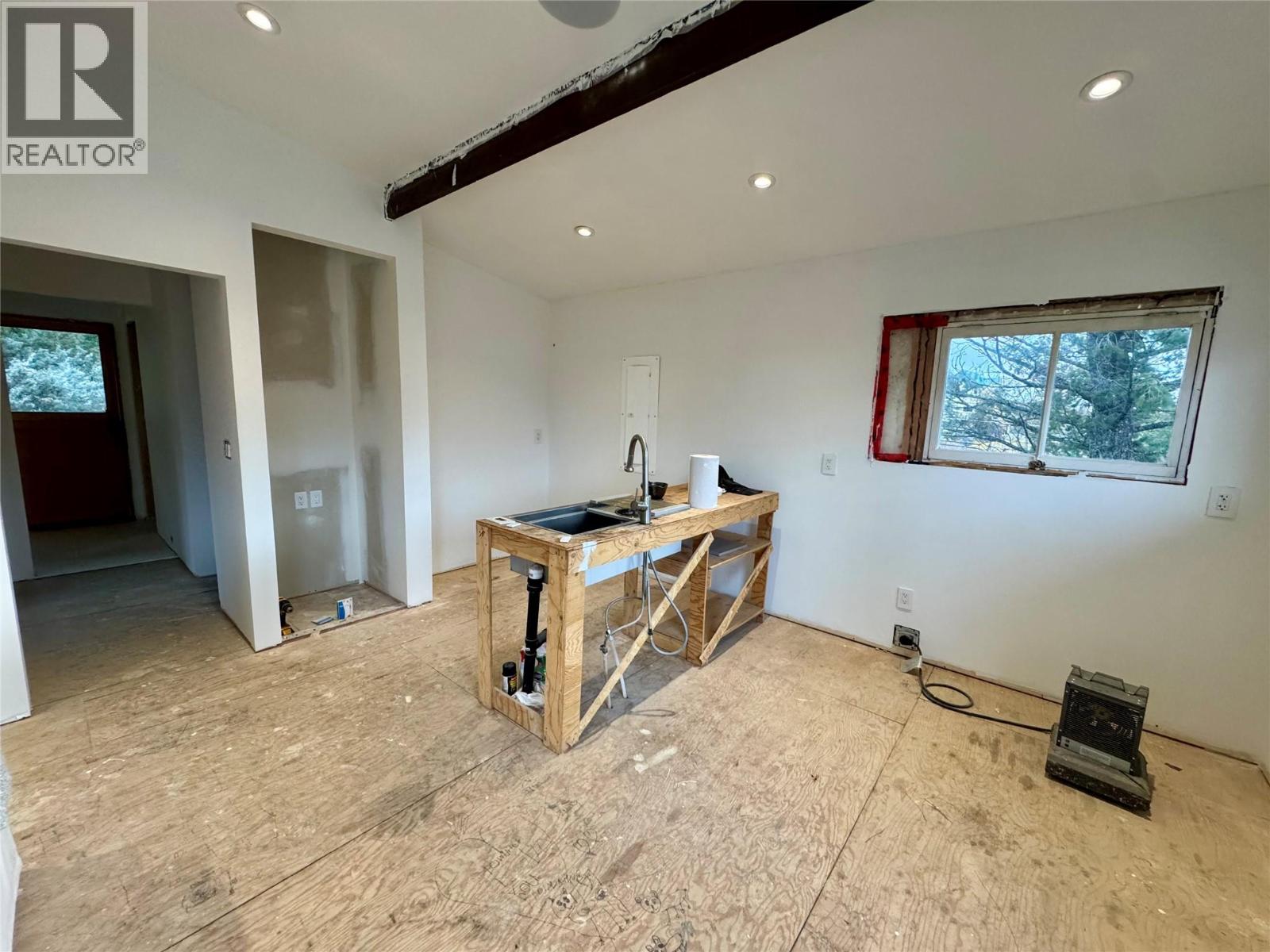 4549 Rushmere Road, Invermere, British Columbia  V0A 1K0 - Photo 11 - 10371342