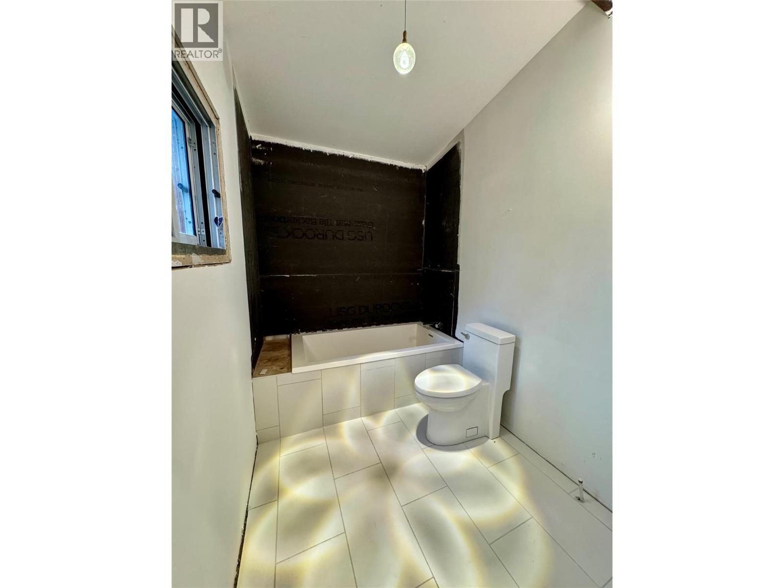 4549 Rushmere Road, Invermere, British Columbia  V0A 1K0 - Photo 16 - 10371342