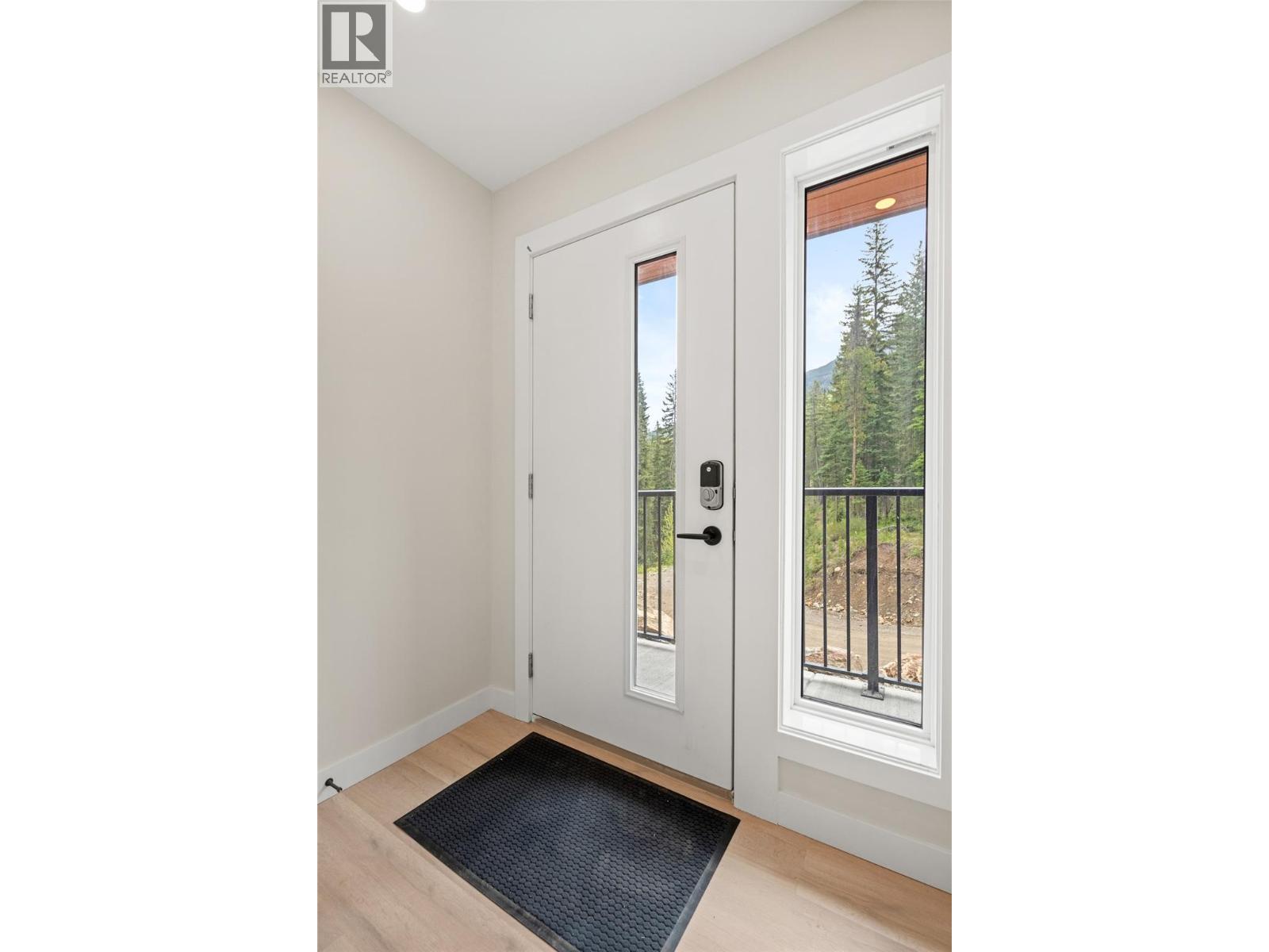 2116 Panorama Drive Unit# 206, Panorama, British Columbia  V0A 1T0 - Photo 27 - 10371297