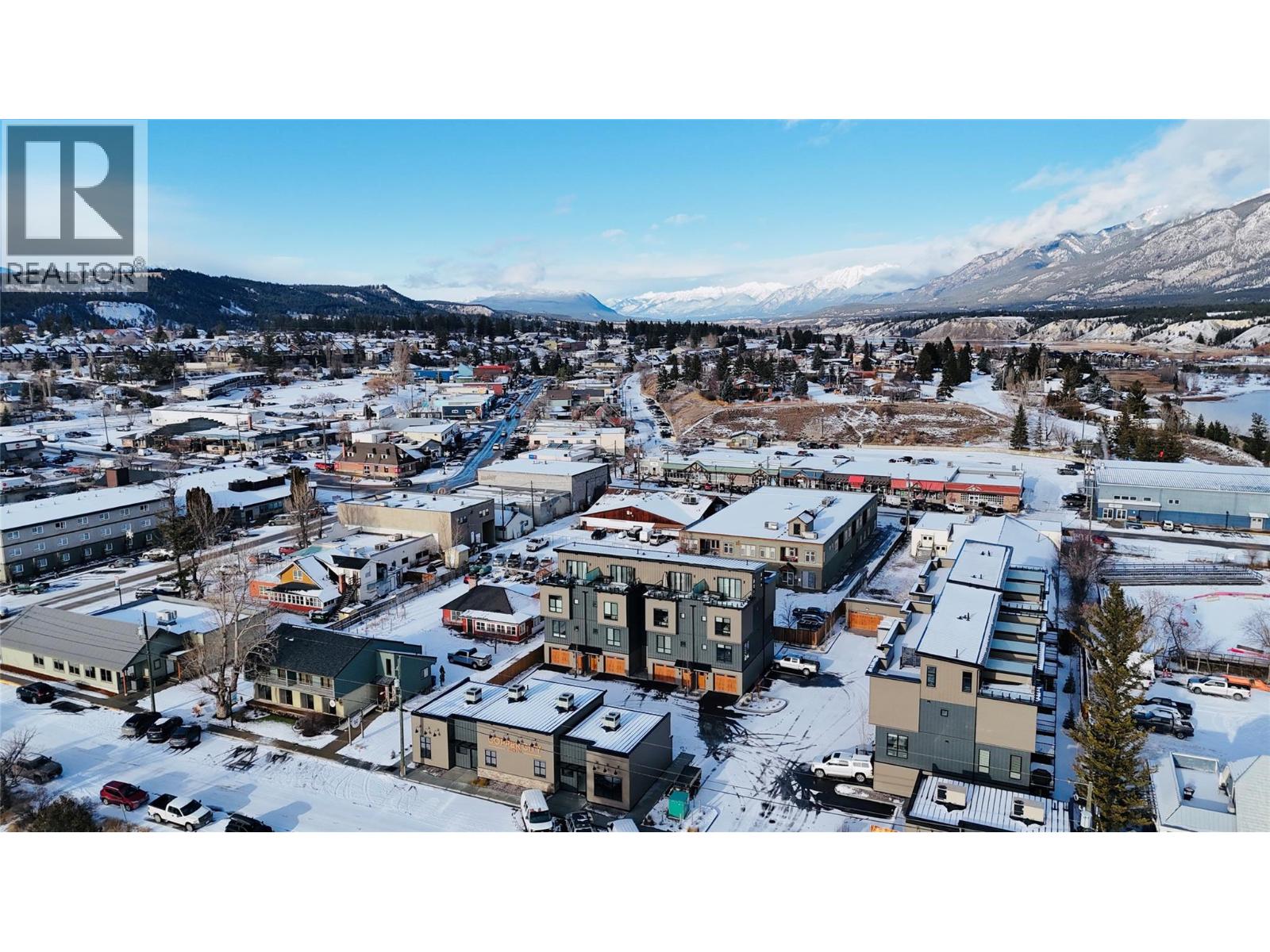 510 14TH Street Unit# 405, Invermere, British Columbia