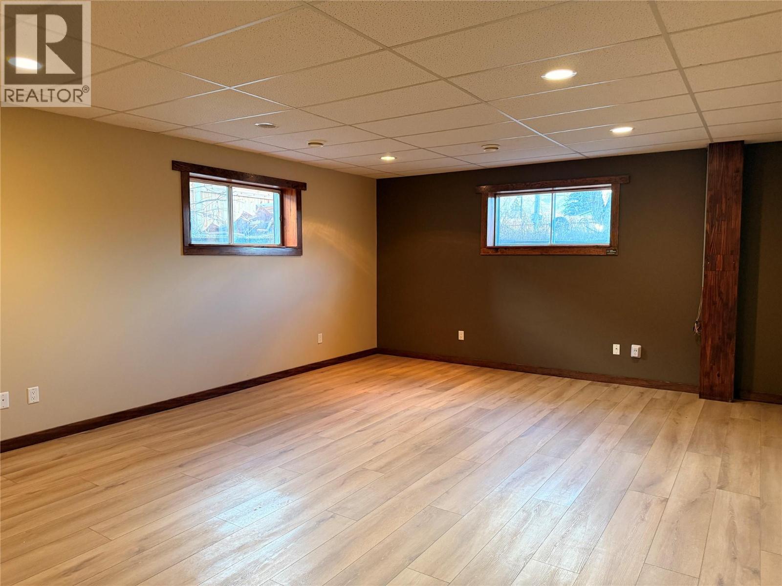 9209 Wallis Avenue, Wilmer, British Columbia  V0A 1K5 - Photo 25 - 10371227