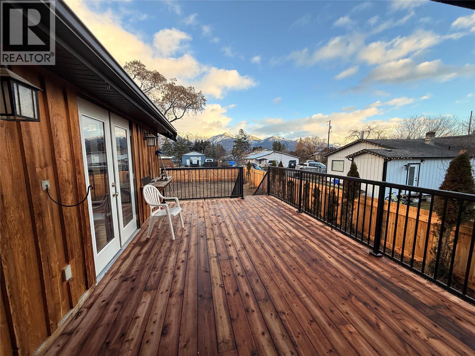 9209 Wallis Avenue, Wilmer, British Columbia  V0A 1K5 - Photo 29 - 10371227