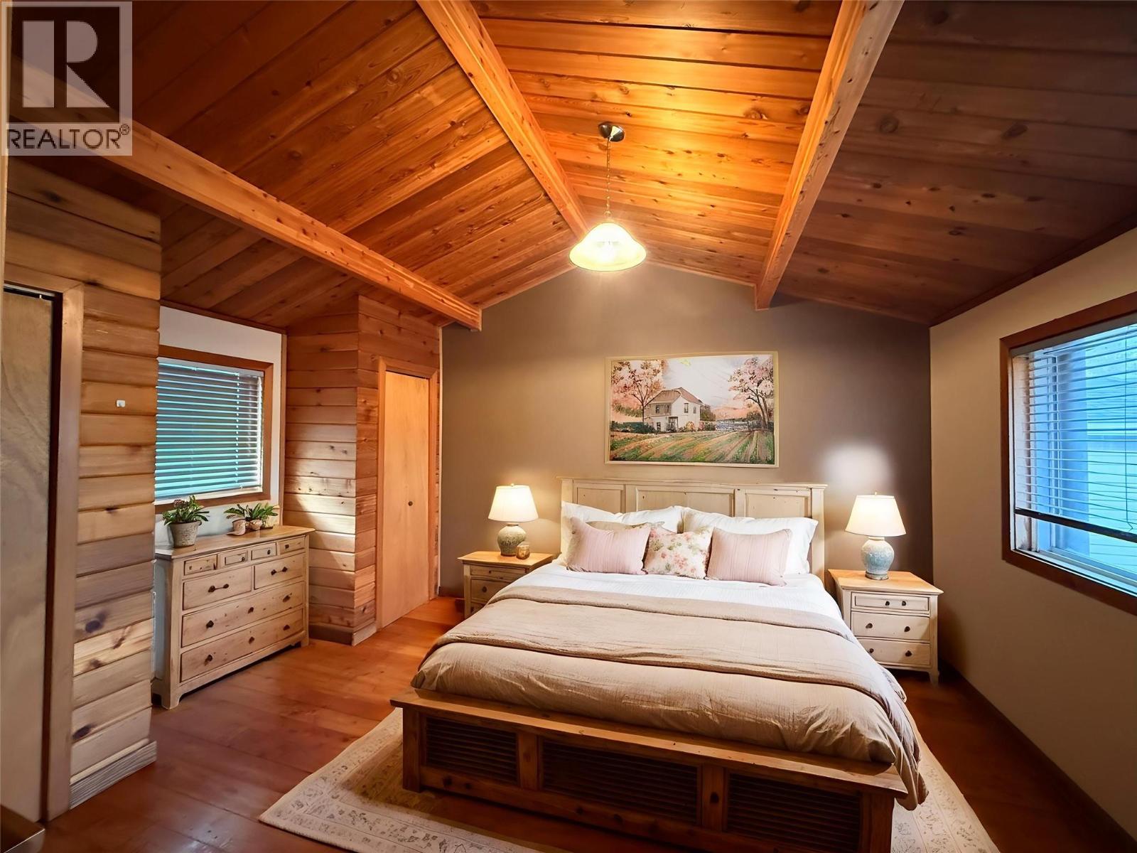 9209 Wallis Avenue, Wilmer, British Columbia  V0A 1K5 - Photo 7 - 10371227