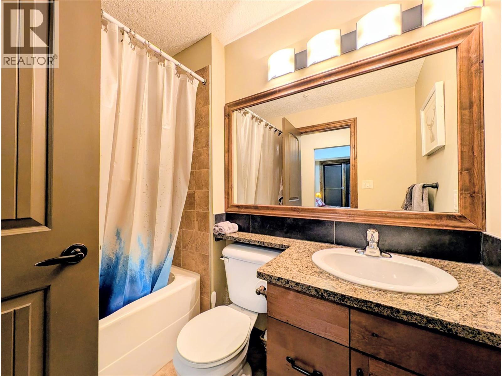 7495 Columbia Avenue Unit# 2113, Radium Hot Springs, British Columbia  V0A 1M0 - Photo 15 - 10371423