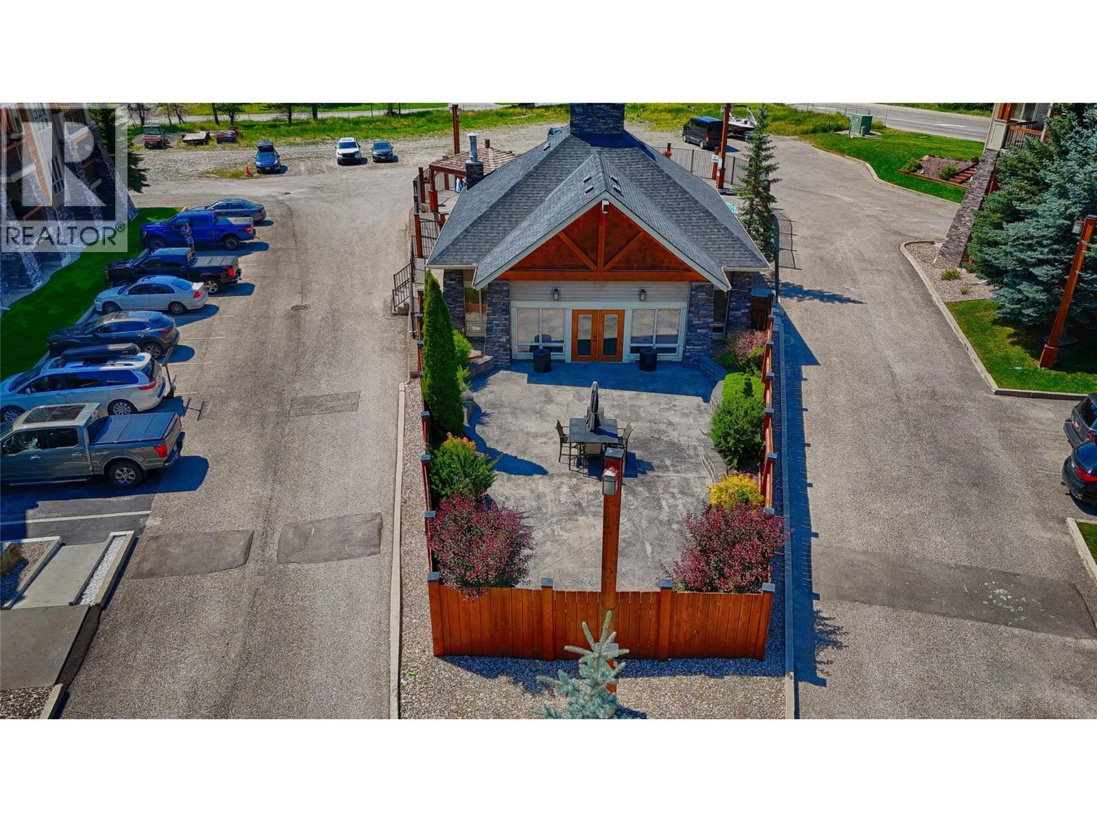 7495 Columbia Avenue Unit# 2113, Radium Hot Springs, British Columbia  V0A 1M0 - Photo 28 - 10371423