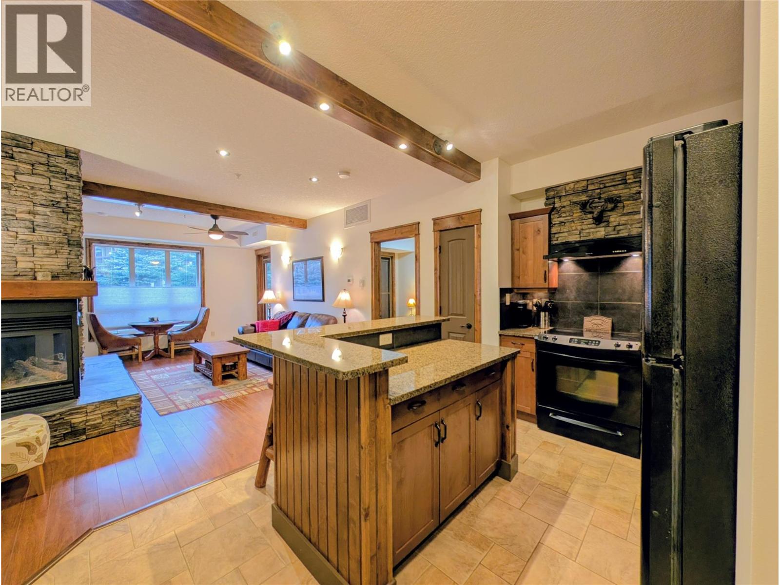 7495 Columbia Avenue Unit# 2113, Radium Hot Springs, British Columbia  V0A 1M0 - Photo 8 - 10371423