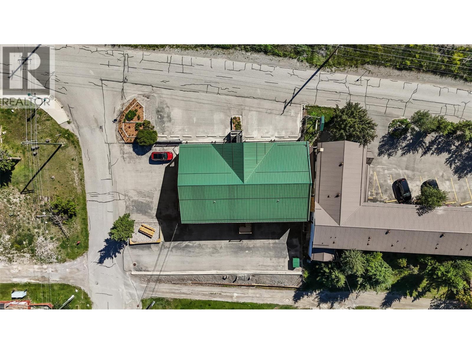 7585 Main  West Street, Radium Hot Springs, British Columbia  V0A 1M0 - Photo 12 - 10371466