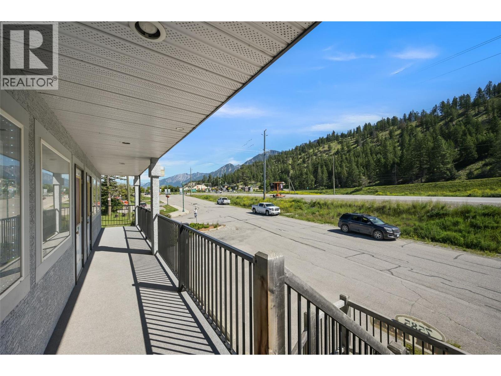 7585 Main  West Street, Radium Hot Springs, British Columbia  V0A 1M0 - Photo 22 - 10371466