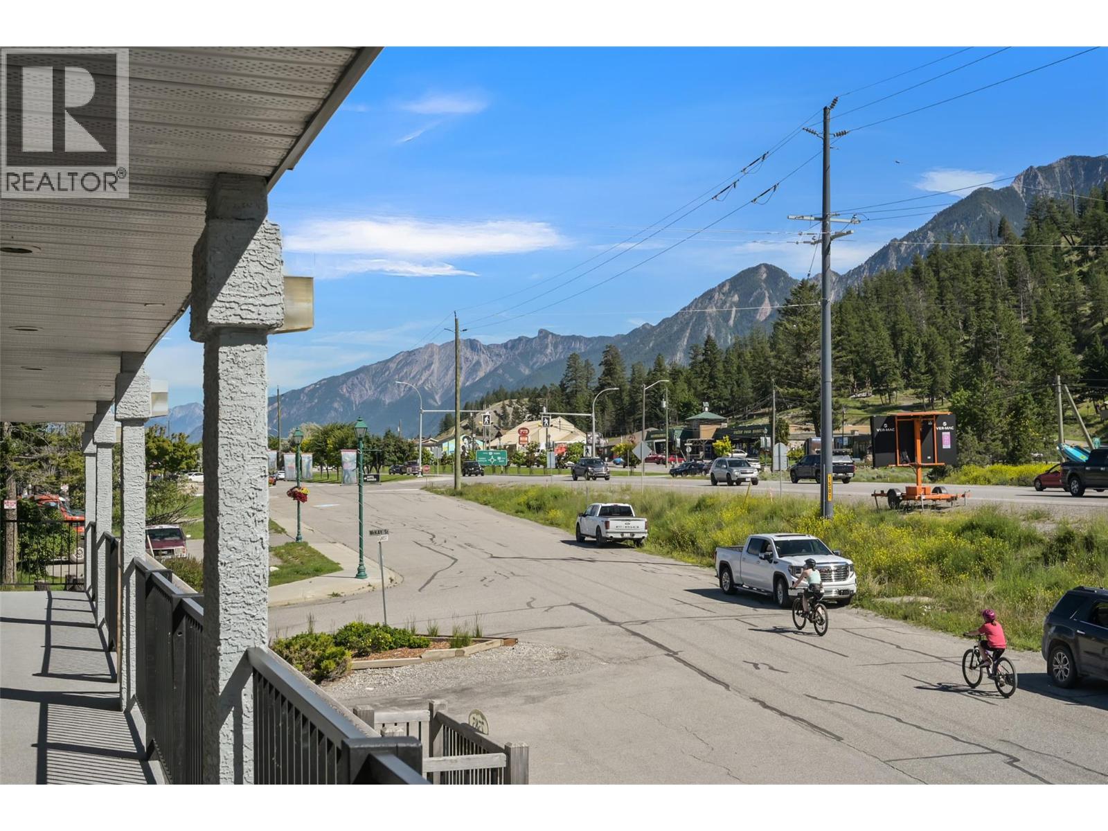 7585 Main  West Street, Radium Hot Springs, British Columbia  V0A 1M0 - Photo 24 - 10371466