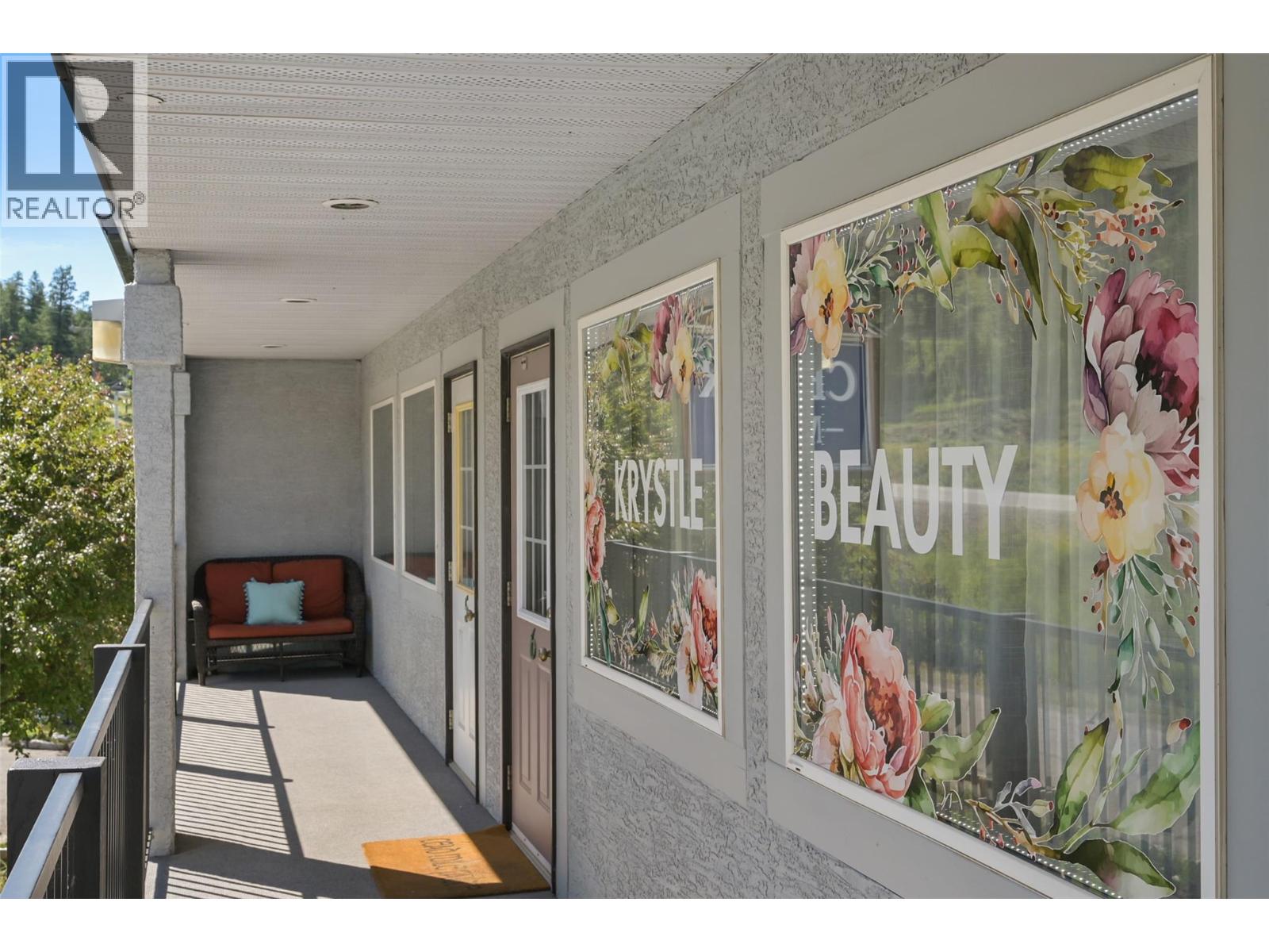 7585 Main  West Street, Radium Hot Springs, British Columbia  V0A 1M0 - Photo 26 - 10371466