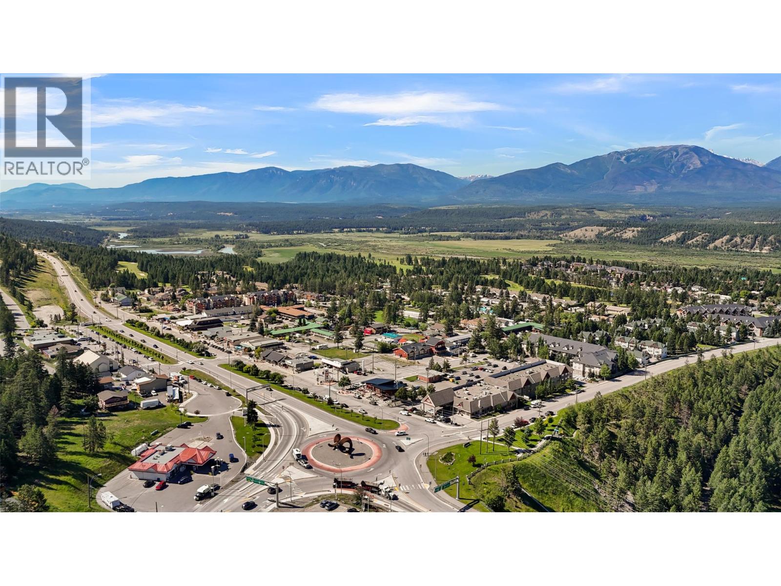 7585 Main  West Street, Radium Hot Springs, British Columbia  V0A 1M0 - Photo 37 - 10371466