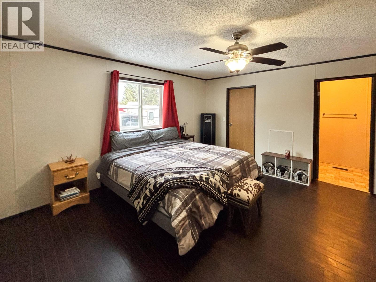 4821 Crescentwood Drive, Edgewater, British Columbia  V0A 1E0 - Photo 11 - 10371544