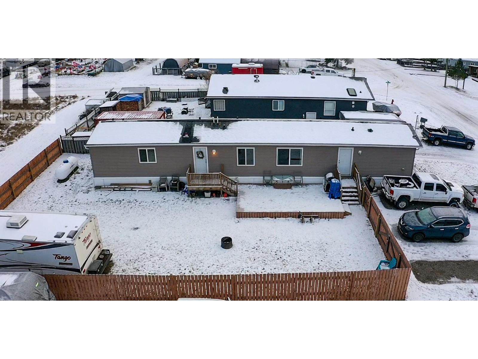 4821 Crescentwood Drive, Edgewater, British Columbia  V0A 1E0 - Photo 2 - 10371544