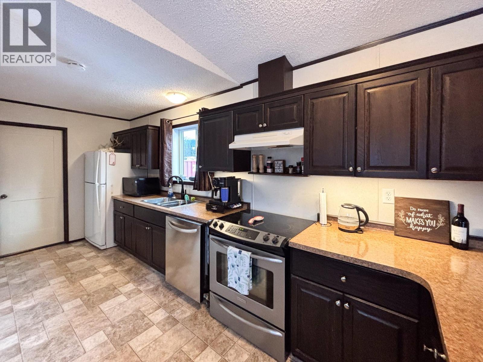 4821 Crescentwood Drive, Edgewater, British Columbia  V0A 1E0 - Photo 5 - 10371544