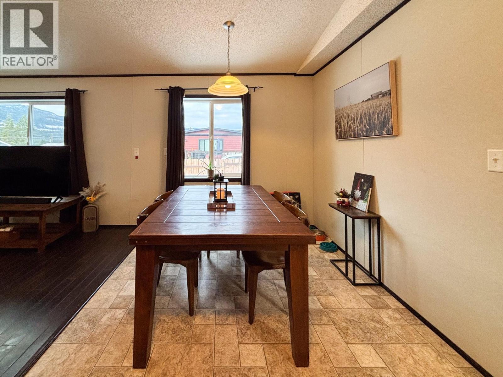 4821 Crescentwood Drive, Edgewater, British Columbia  V0A 1E0 - Photo 7 - 10371544