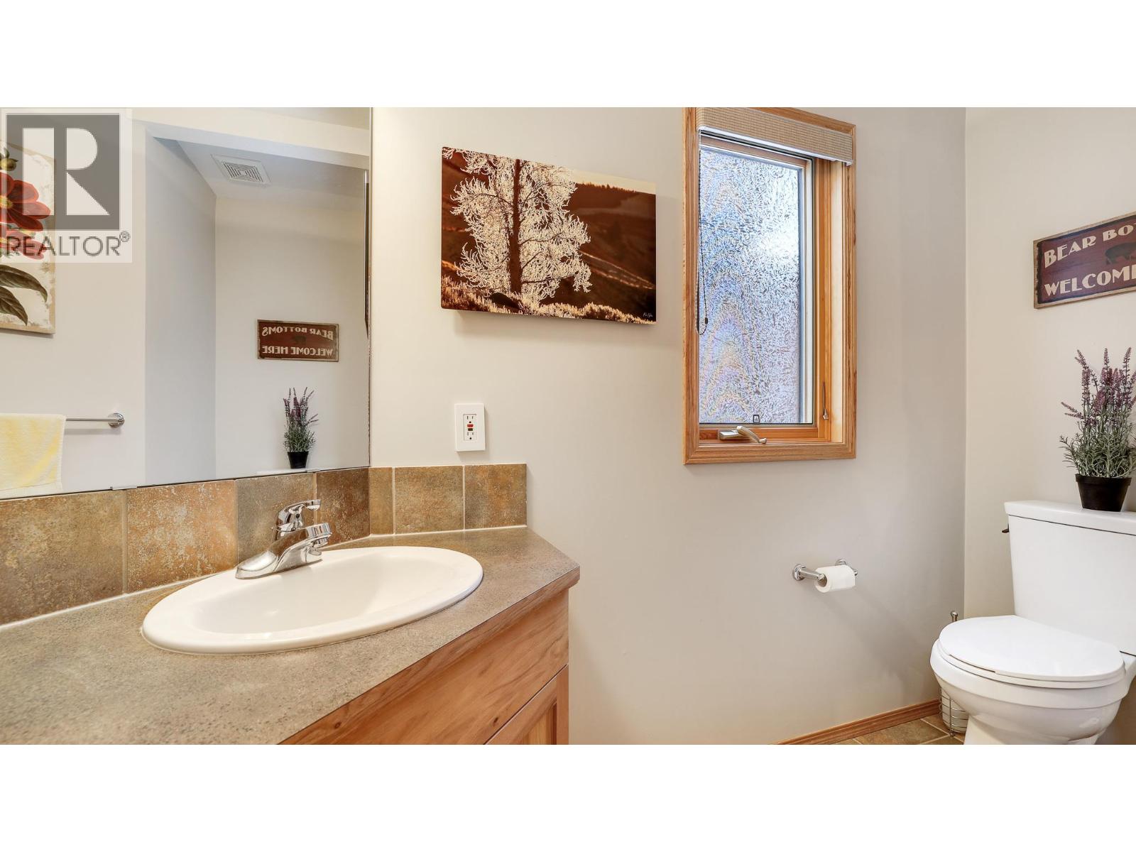 835 Lakeview Drive Unit# 32, Windermere, British Columbia  V0A 1K3 - Photo 19 - 10371505