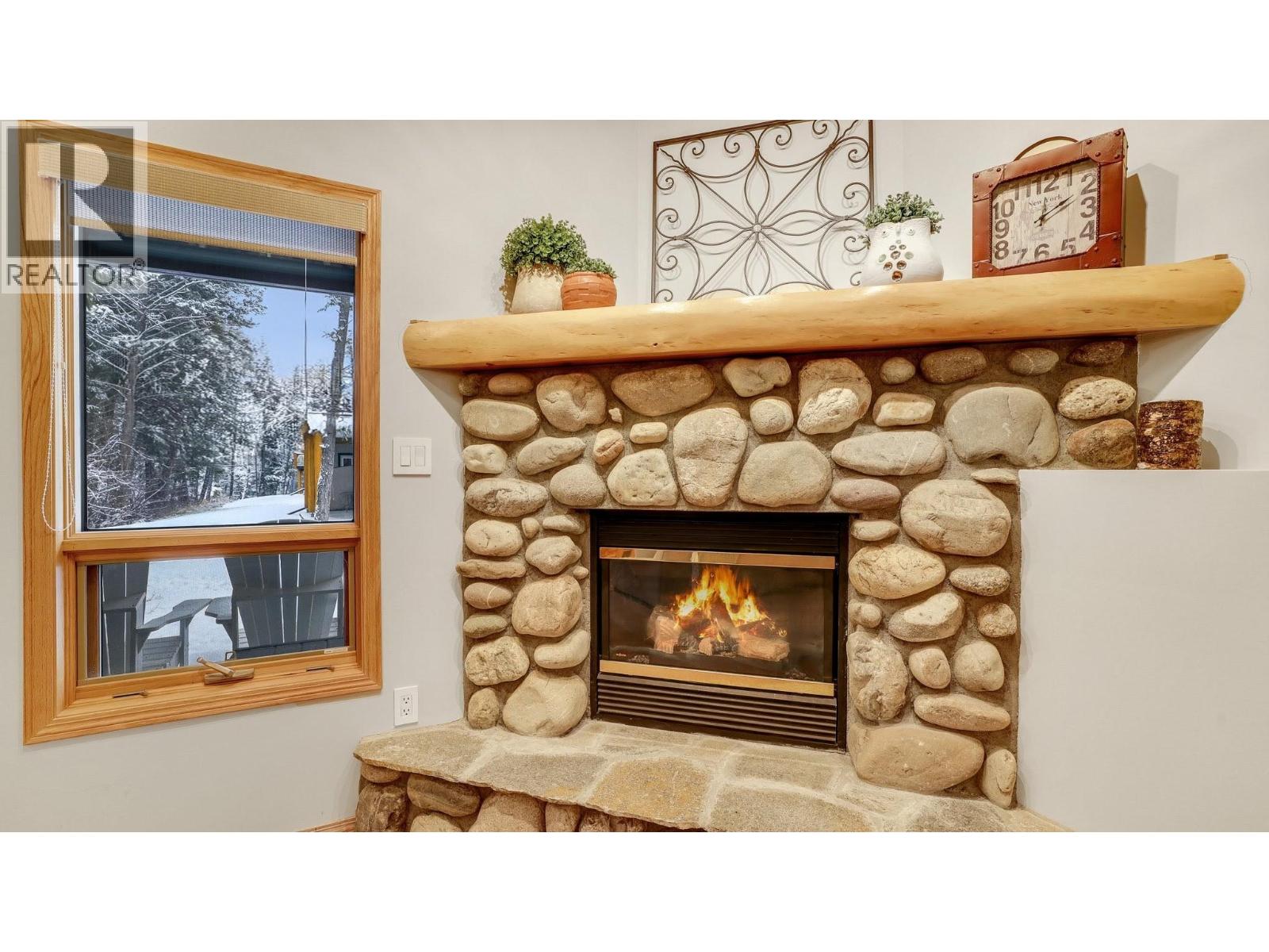 835 Lakeview Drive Unit# 32, Windermere, British Columbia  V0A 1K3 - Photo 27 - 10371505