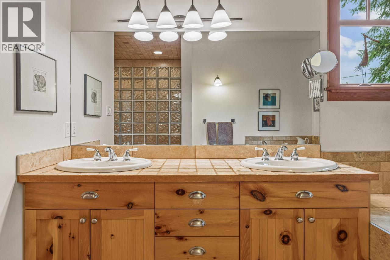 1403 Deer Ridge Road, Golden, British Columbia  V0A 1H1 - Photo 33 - 10371610