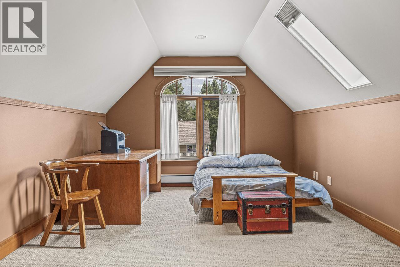 1403 Deer Ridge Road, Golden, British Columbia  V0A 1H1 - Photo 38 - 10371610