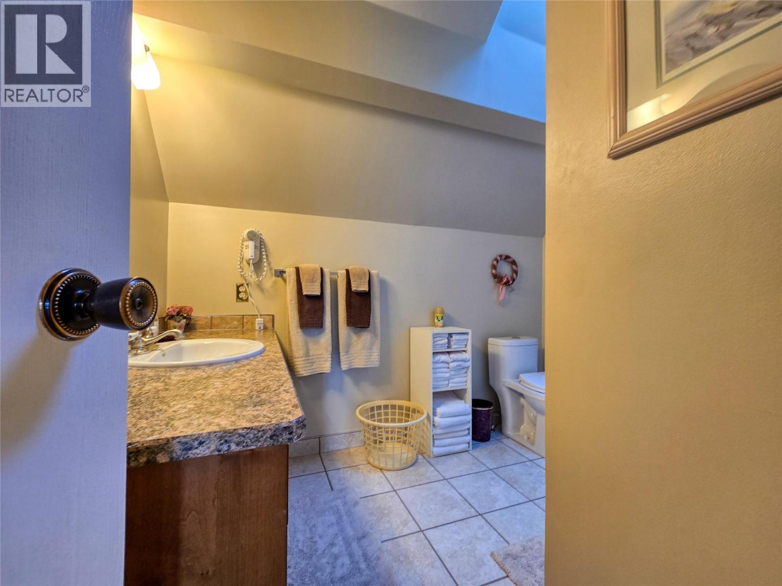 8040 Radium Golf Course Road Unit# 7, Radium Hot Springs, British Columbia  V0A 1M0 - Photo 32 - 10371663