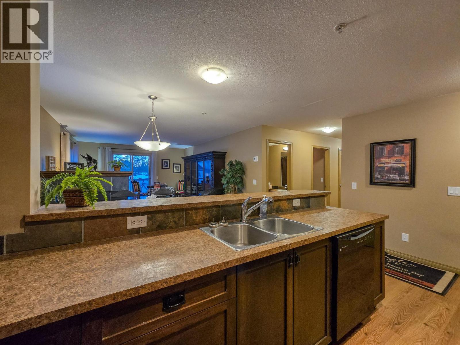 4874 Stanley Street Unit# 2210, Radium Hot Springs, British Columbia  V0A 1M0 - Photo 22 - 10371188