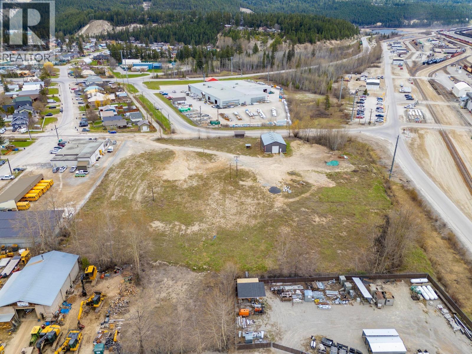 1421 9th Avenue S, Golden, British Columbia  V0A 1H0 - Photo 10 - 10371699