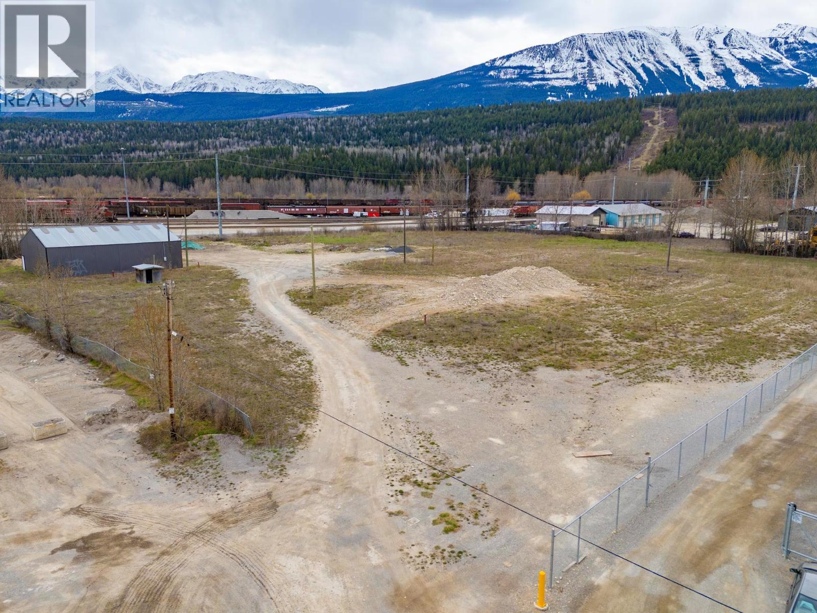 1421 9th Avenue S, Golden, British Columbia  V0A 1H0 - Photo 18 - 10371699