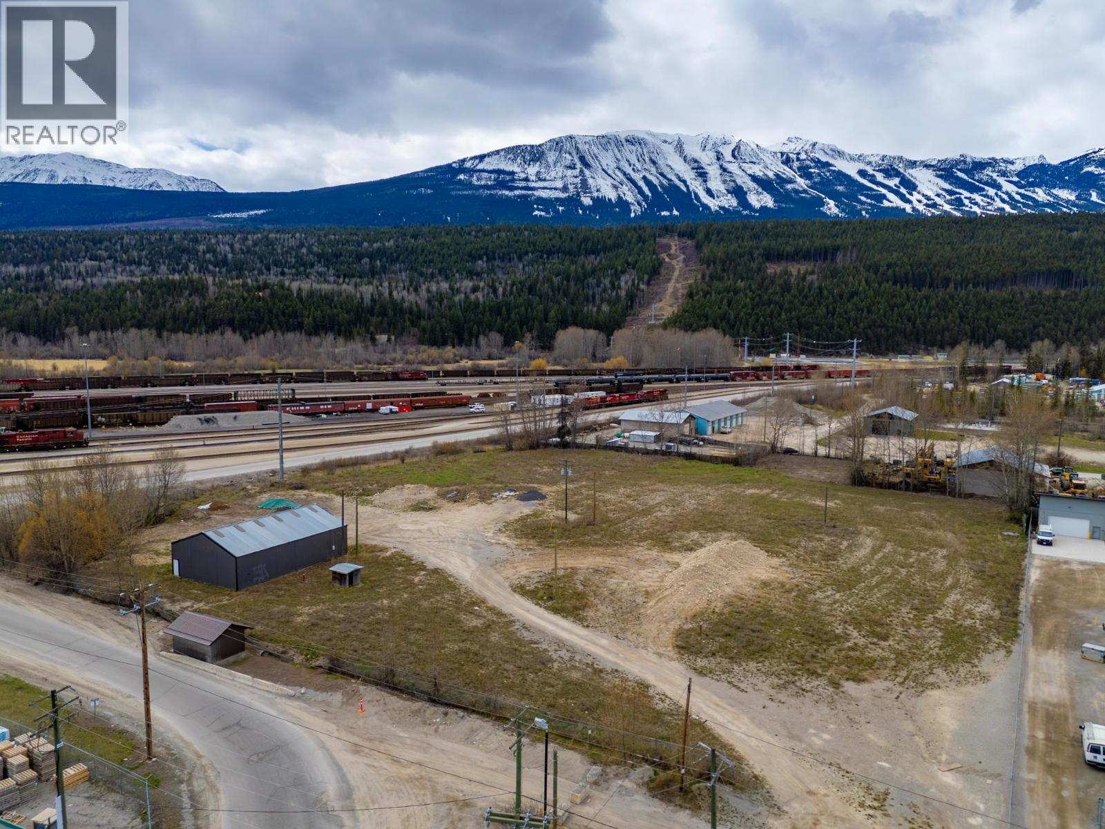 1421 9th Avenue S, Golden, British Columbia  V0A 1H0 - Photo 6 - 10371699