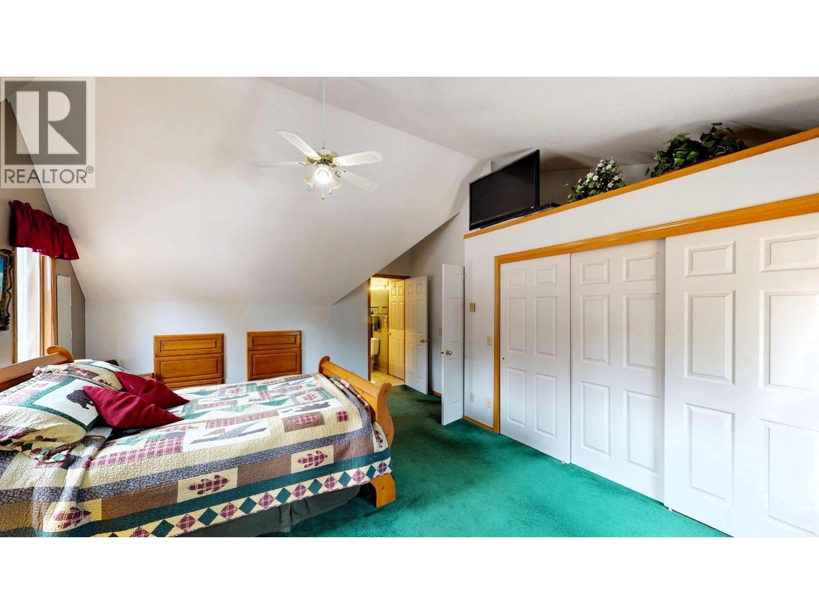 7319 Glacier Drive, Radium Hot Springs, British Columbia  V0A 1M0 - Photo 43 - 10371654