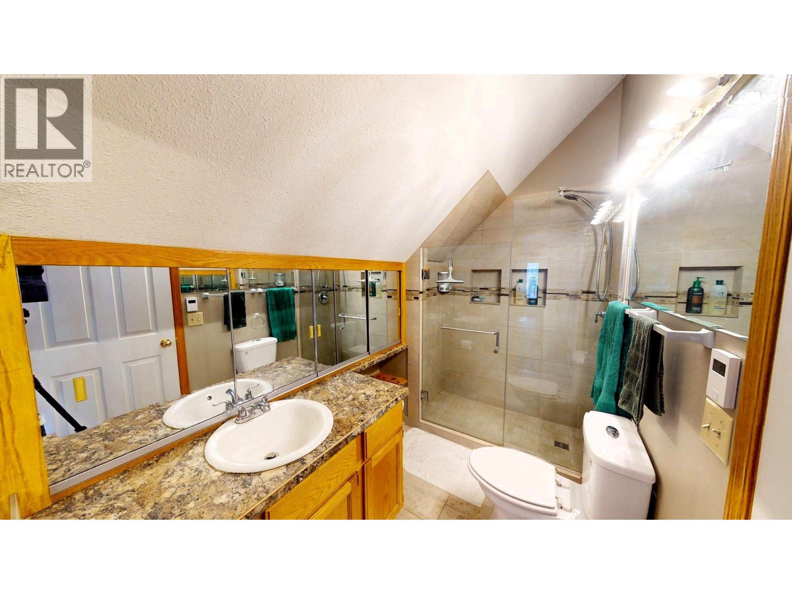 7319 Glacier Drive, Radium Hot Springs, British Columbia  V0A 1M0 - Photo 44 - 10371654