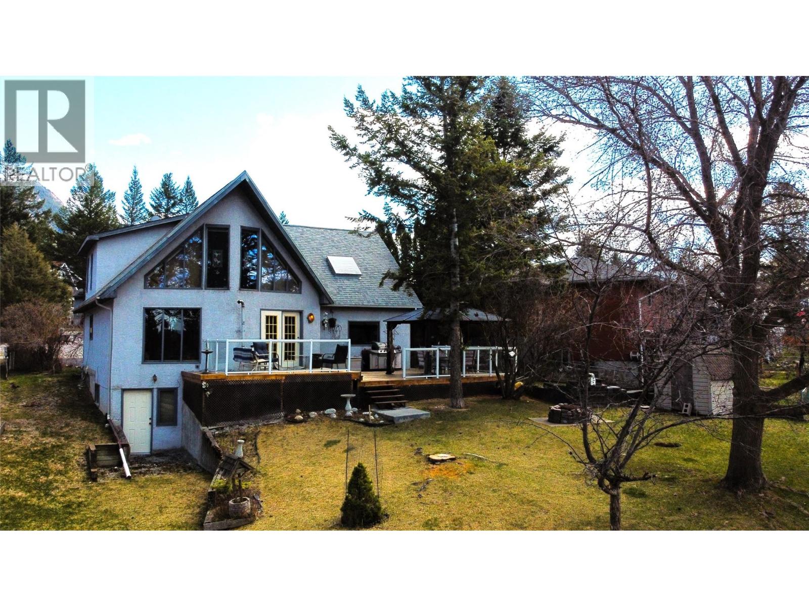 7319 Glacier Drive, Radium Hot Springs, British Columbia  V0A 1M0 - Photo 73 - 10371654