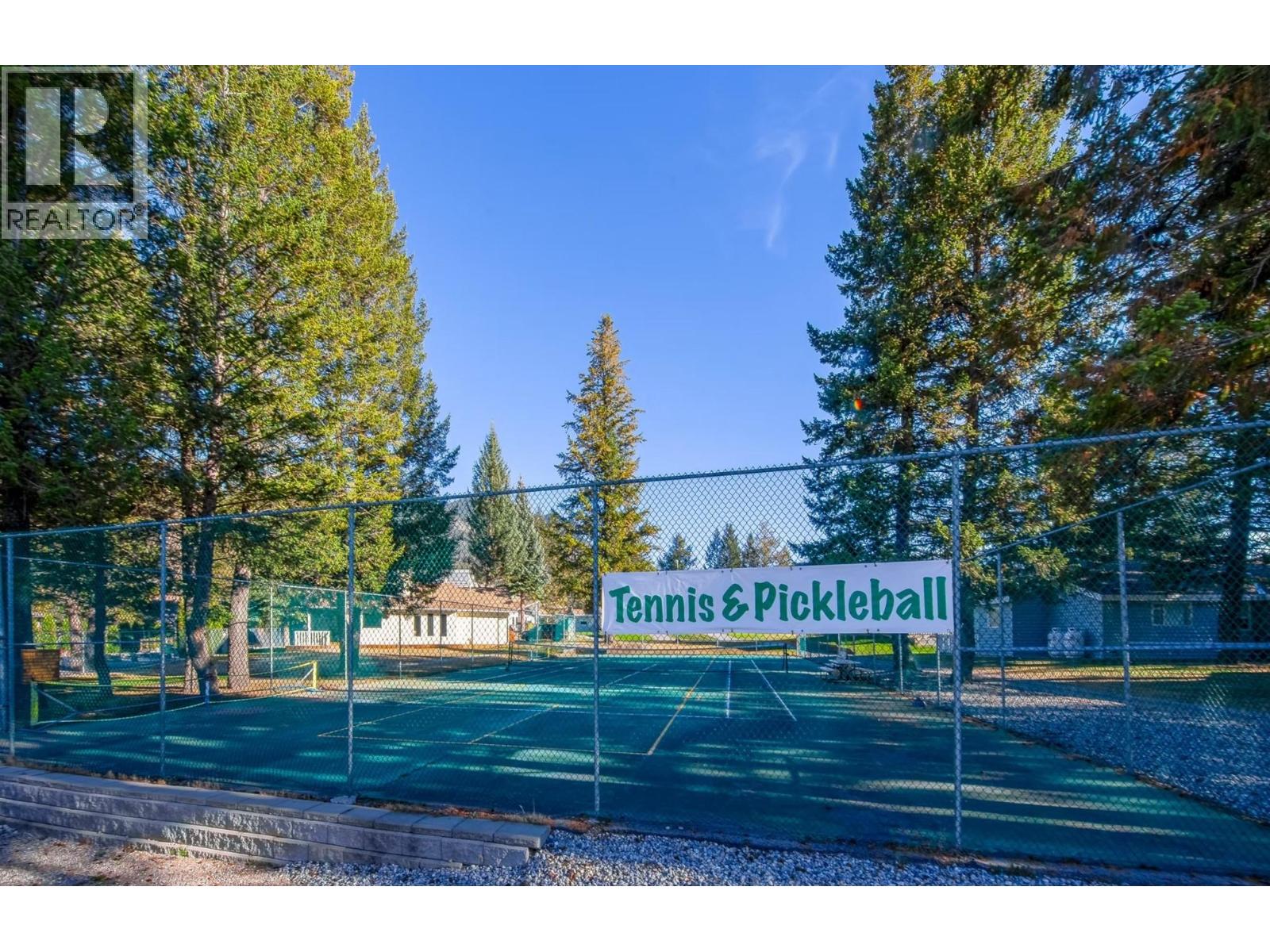 7319 Glacier Drive, Radium Hot Springs, British Columbia  V0A 1M0 - Photo 82 - 10371654