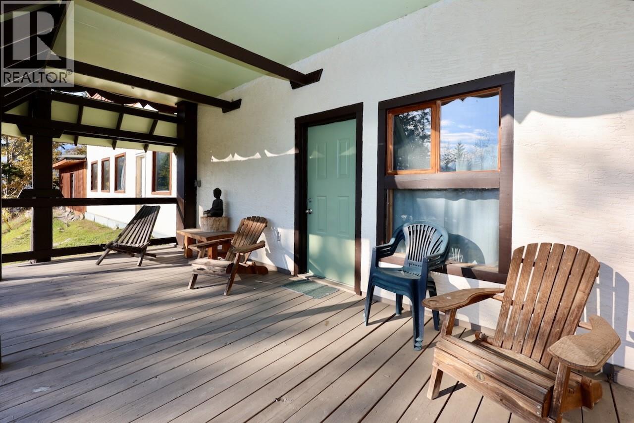 3483 Highway 95, Parson, British Columbia  V0A 1L0 - Photo 12 - 10371722