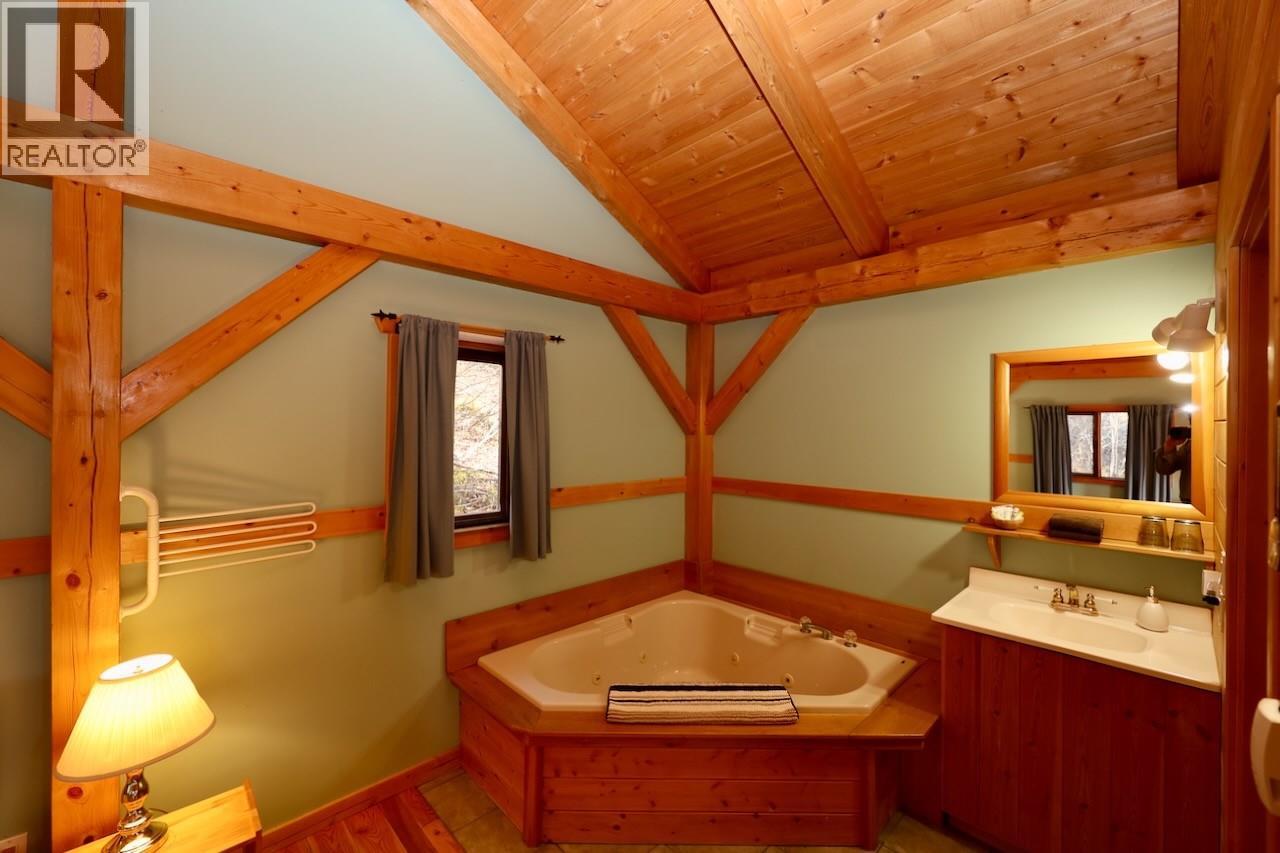 3483 Highway 95, Parson, British Columbia  V0A 1L0 - Photo 24 - 10371722