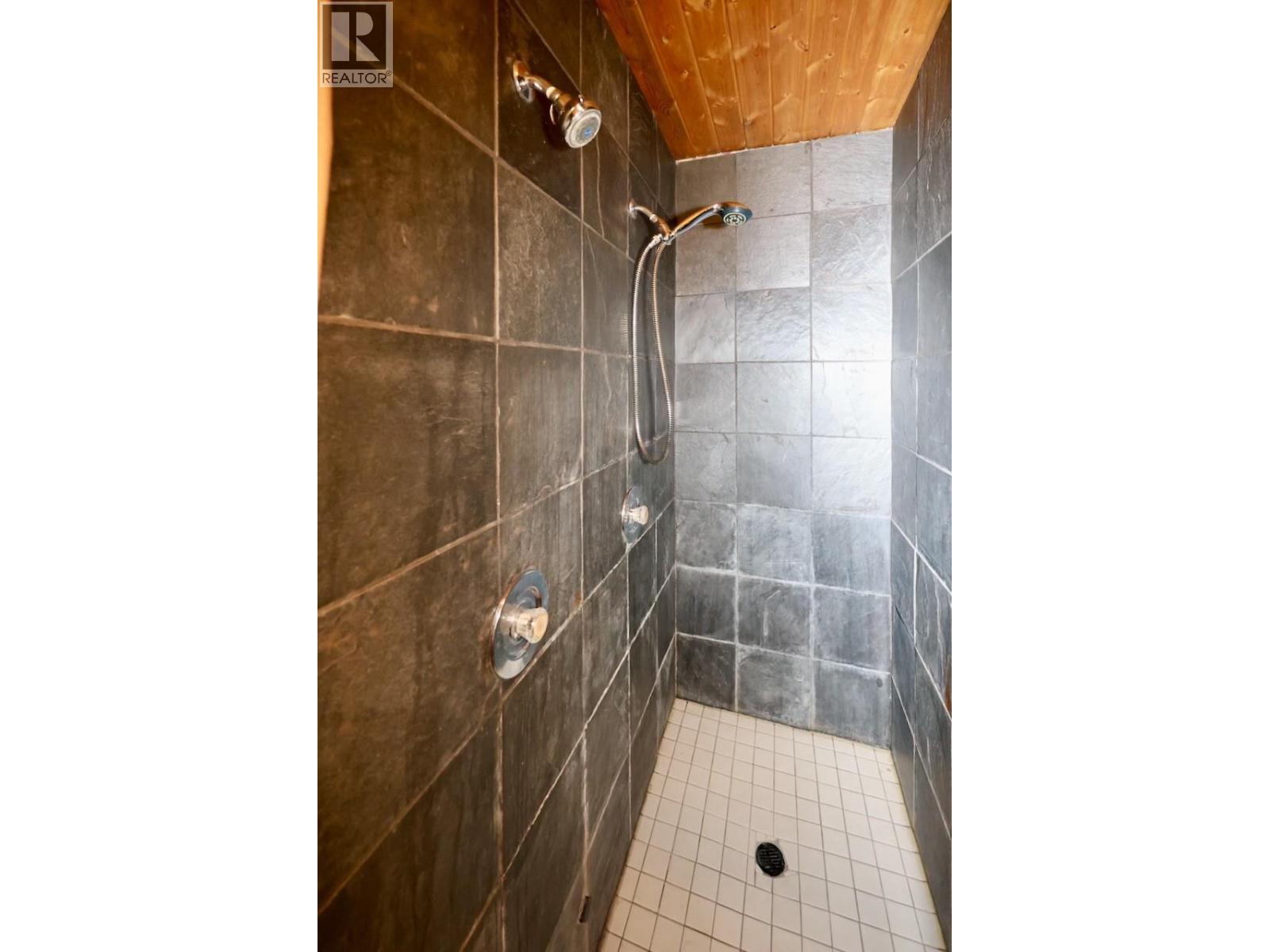 3483 Highway 95, Parson, British Columbia  V0A 1L0 - Photo 58 - 10371722