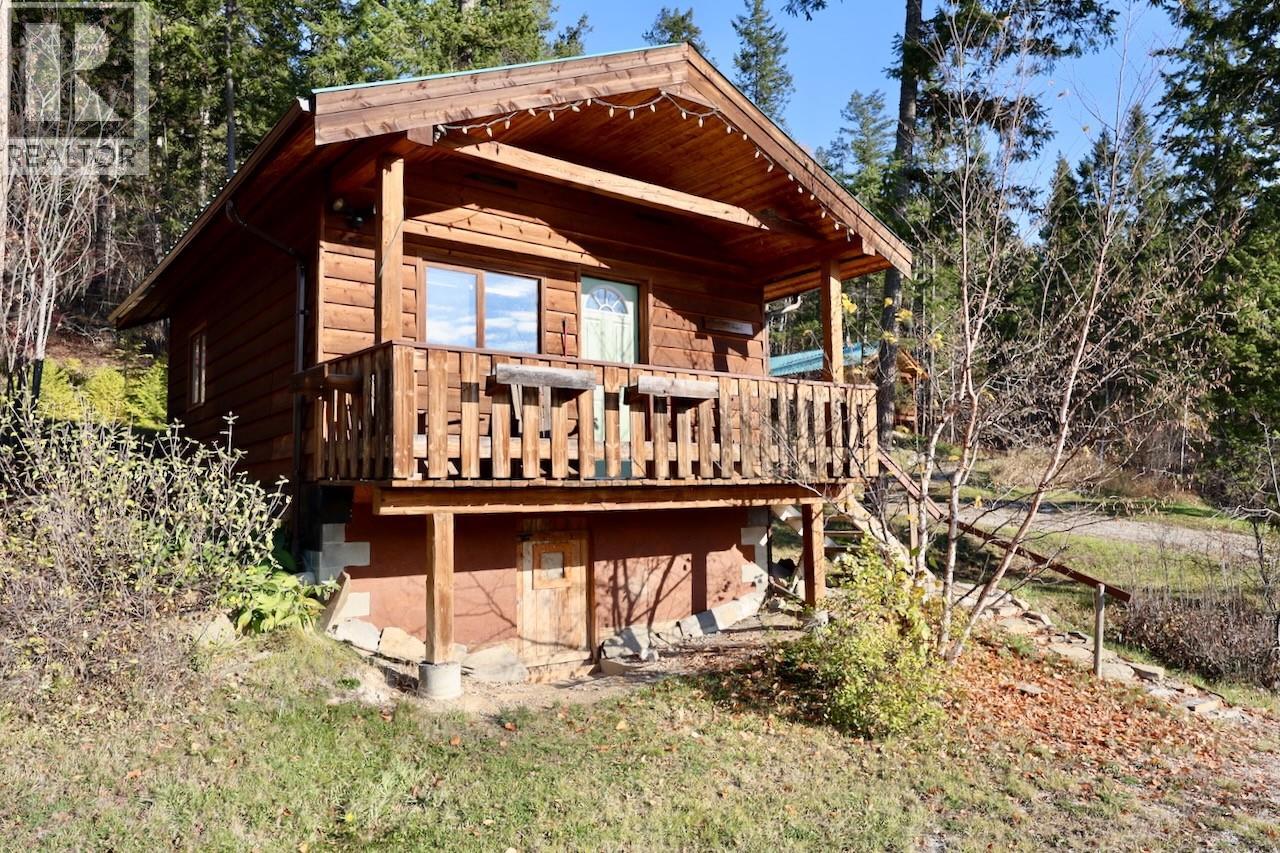 3483 Highway 95, Parson, British Columbia  V0A 1L0 - Photo 7 - 10371722