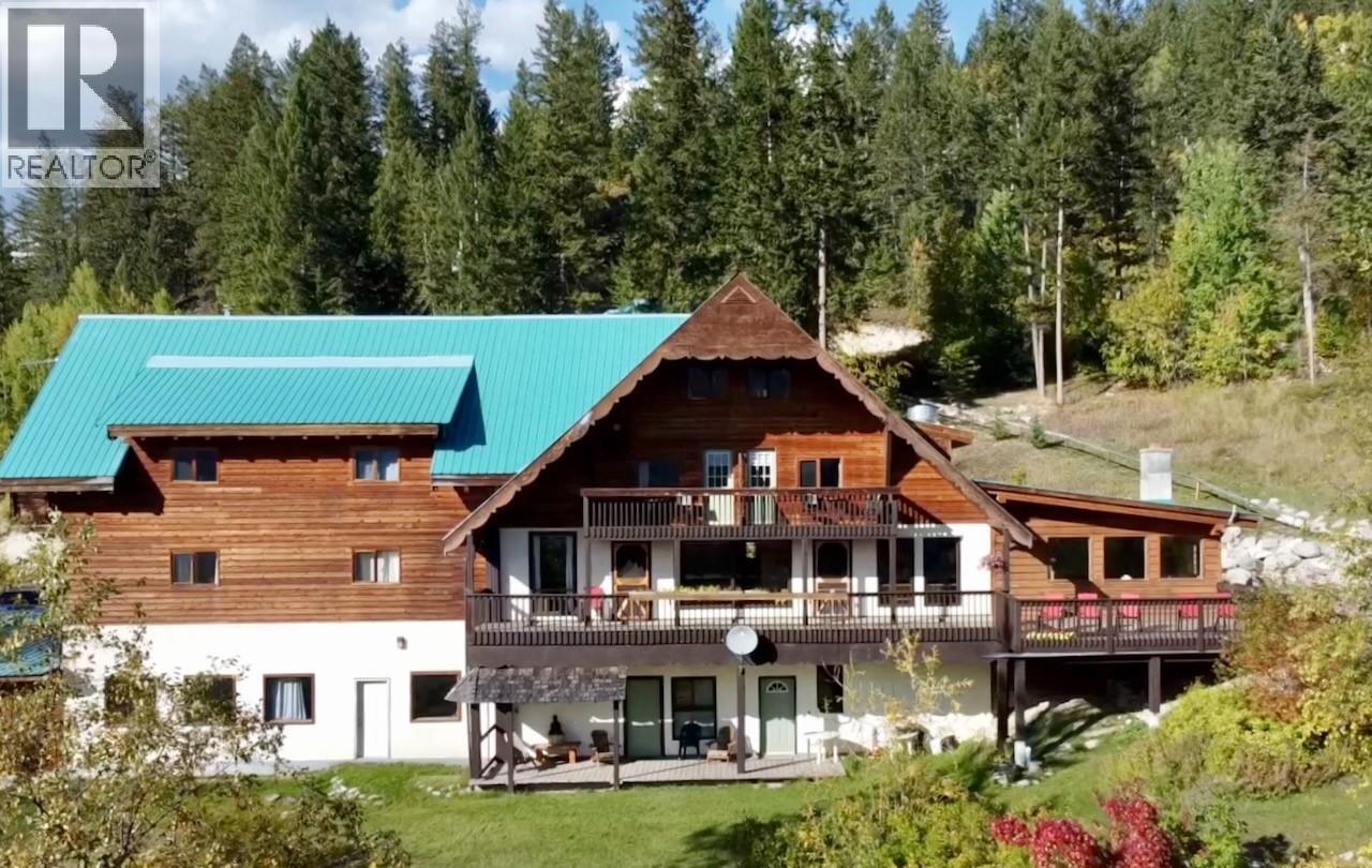 3483 Highway 95, Parson, British Columbia  V0A 1L0 - Photo 75 - 10371722