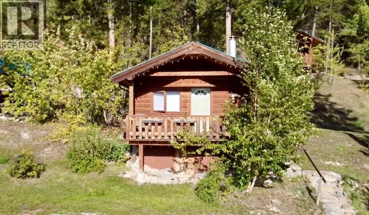 3483 Highway 95, Parson, British Columbia  V0A 1L0 - Photo 82 - 10371722