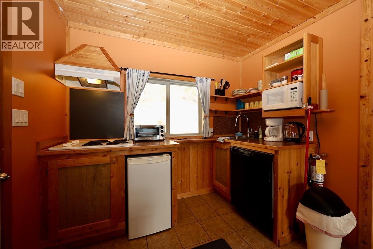 3483 Highway 95, Parson, British Columbia  V0A 1L0 - Photo 49 - 10371713