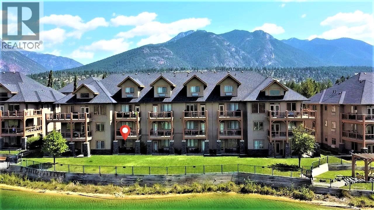 400 BIGHORN Boulevard Unit# 415 Q, Radium Hot Springs, British Columbia