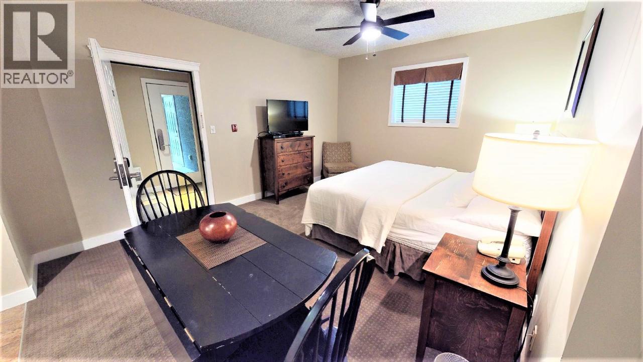 400 Bighorn Boulevard Unit# 416 D, Radium Hot Springs, British Columbia  V0A 1M0 - Photo 33 - 10371616