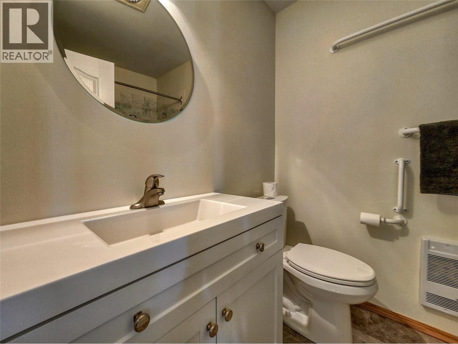 402 12th Avenue, Invermere, British Columbia  V0A 1K0 - Photo 36 - 10371907