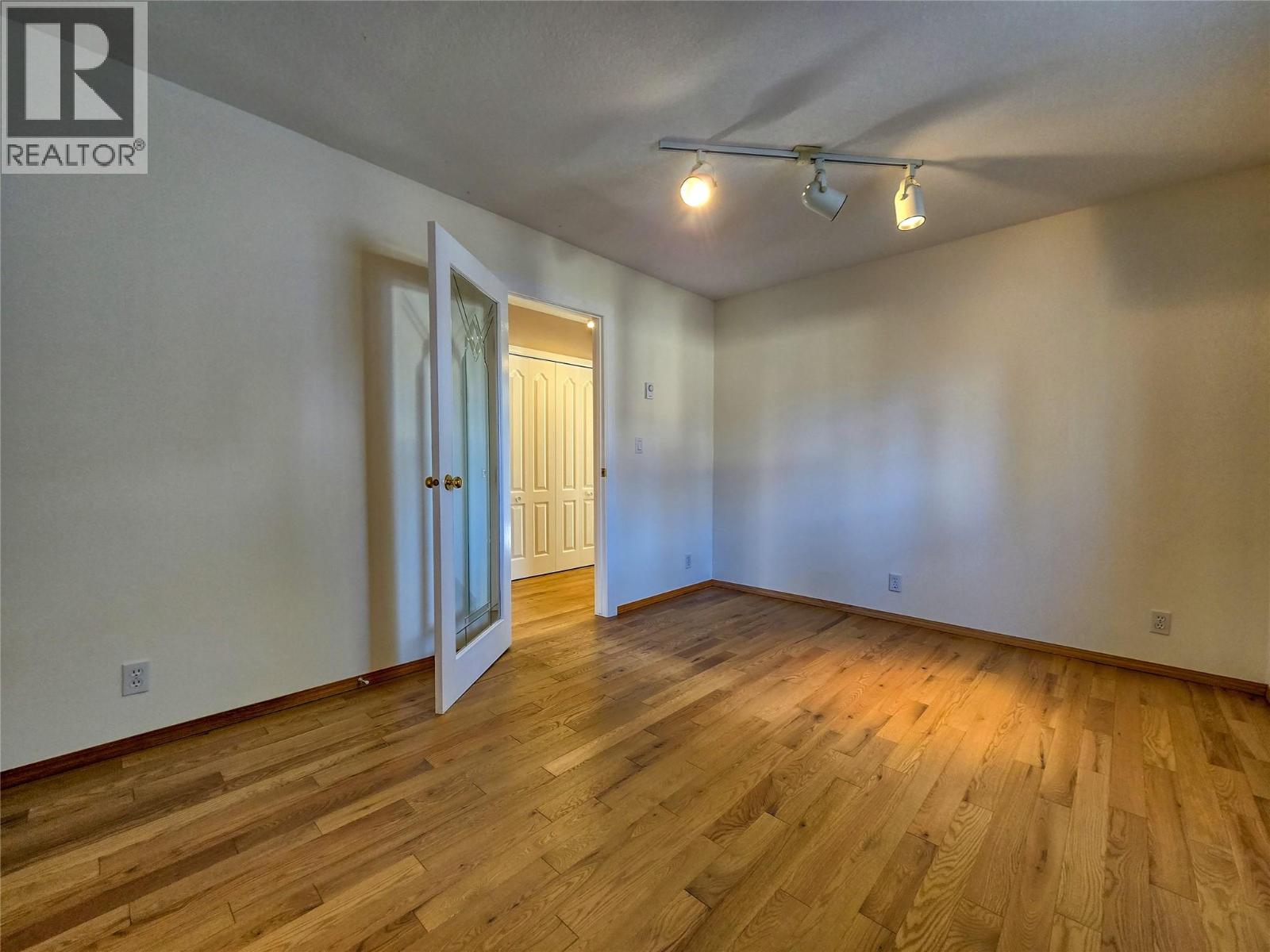 402 12th Avenue, Invermere, British Columbia  V0A 1K0 - Photo 41 - 10371907