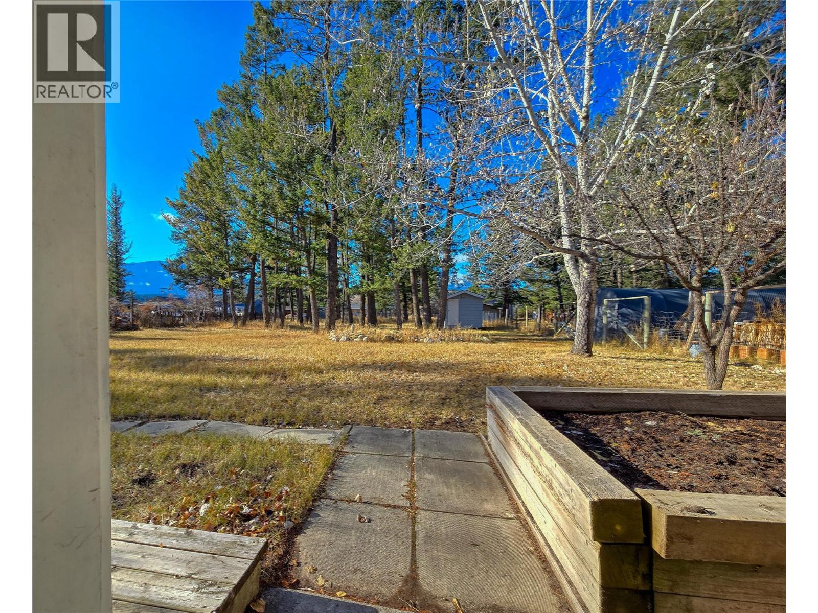 402 12th Avenue, Invermere, British Columbia  V0A 1K0 - Photo 50 - 10371907