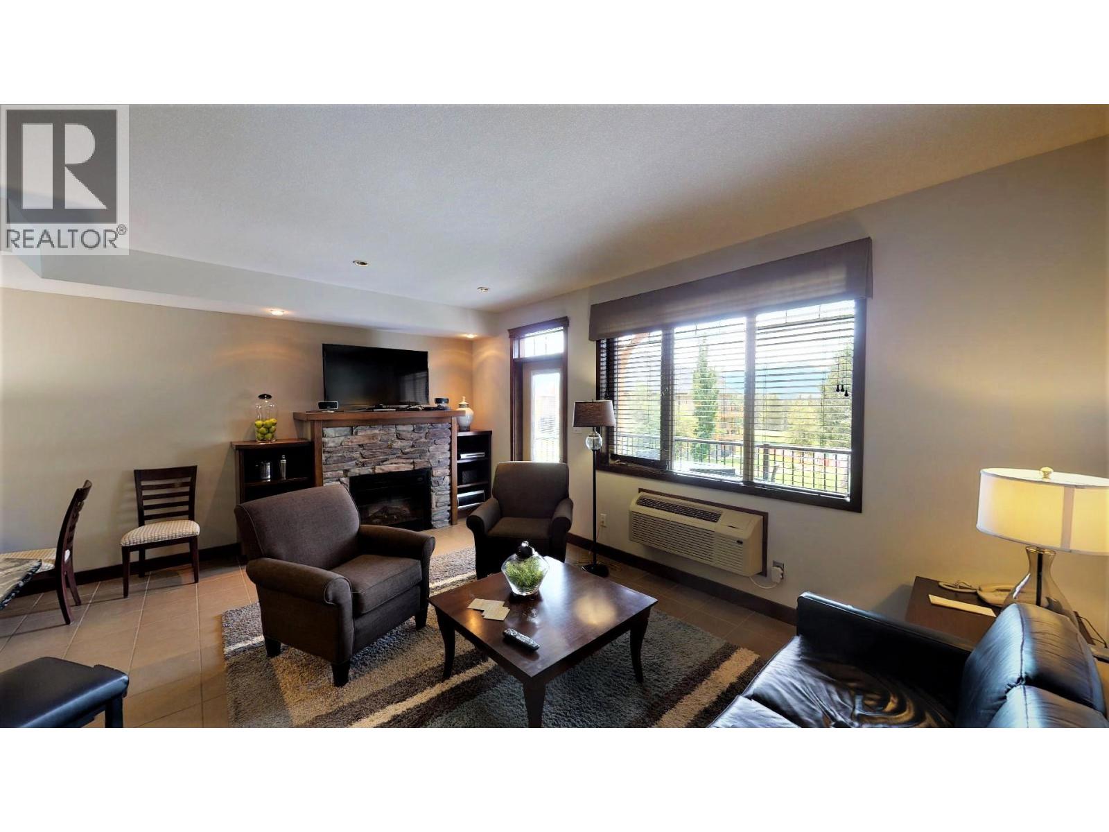 700 Bighorn Boulevard Unit# 725 I1, Radium Hot Springs, British Columbia  V0A 1M0 - Photo 2 - 10372000